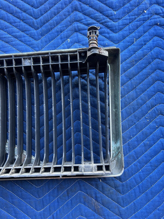 1986-1993 Volvo 240 244 245 Front Grille Assembly Waterfall TV Screen OEM #3768E