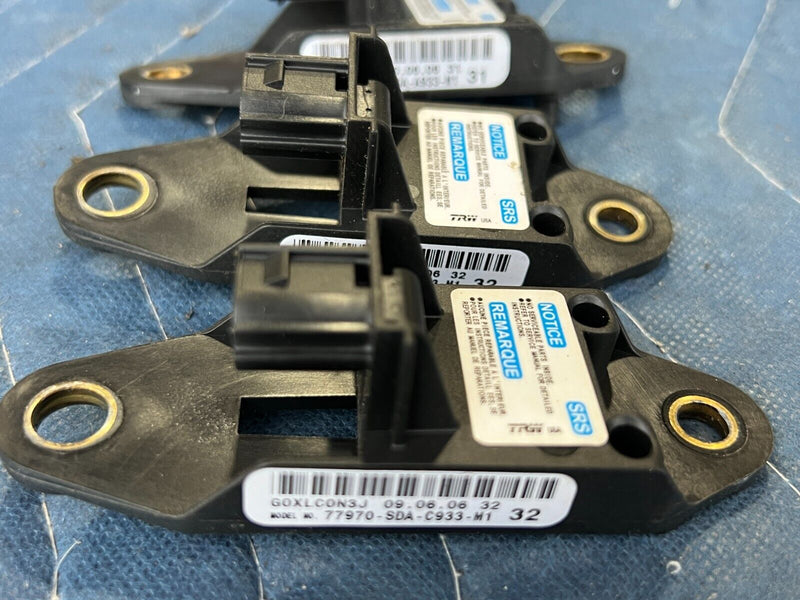 43872893