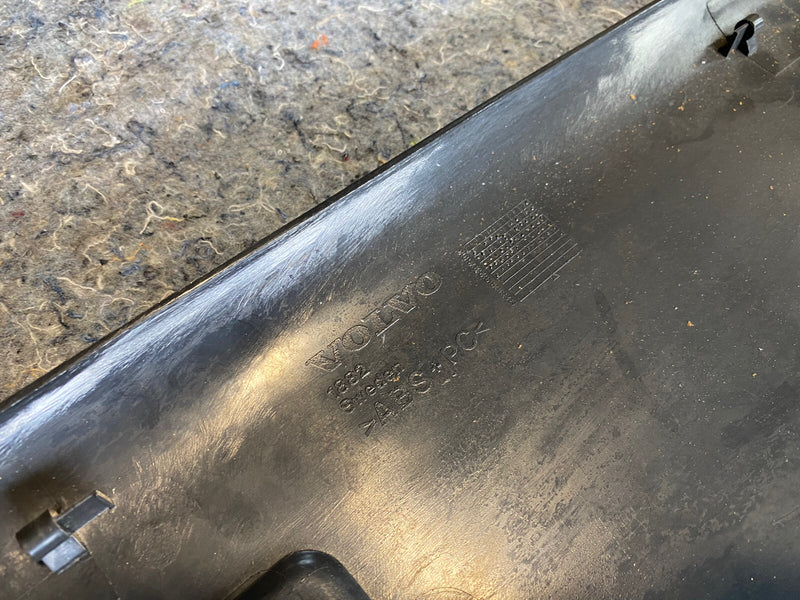 46762804
