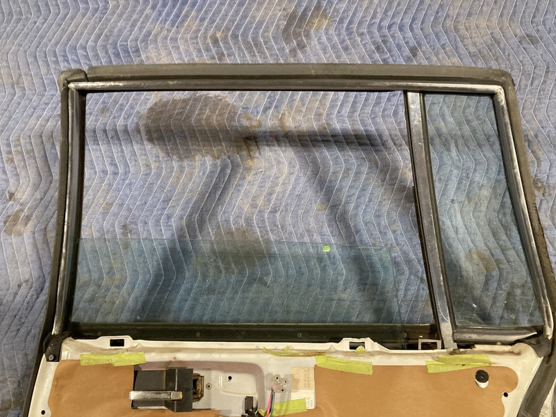 46764598