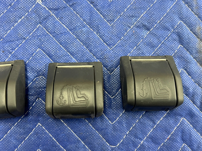 47053886