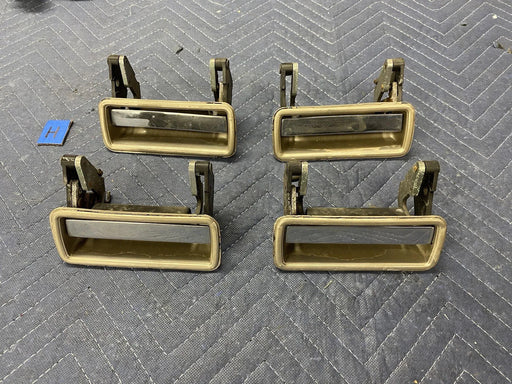 46763528