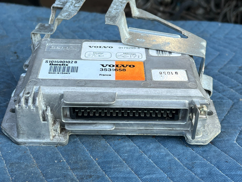 46380431