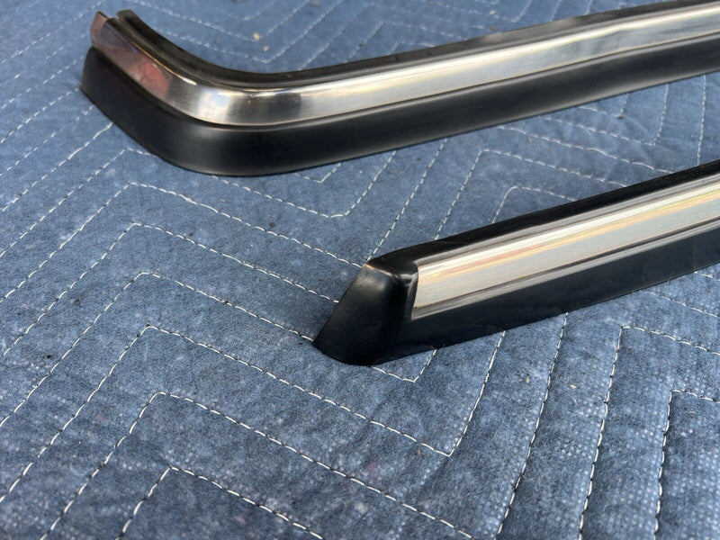 1986-1993 Volvo 240 245 Wagon Only Hockey Stick Trim Corner Rear Bumper #3792E