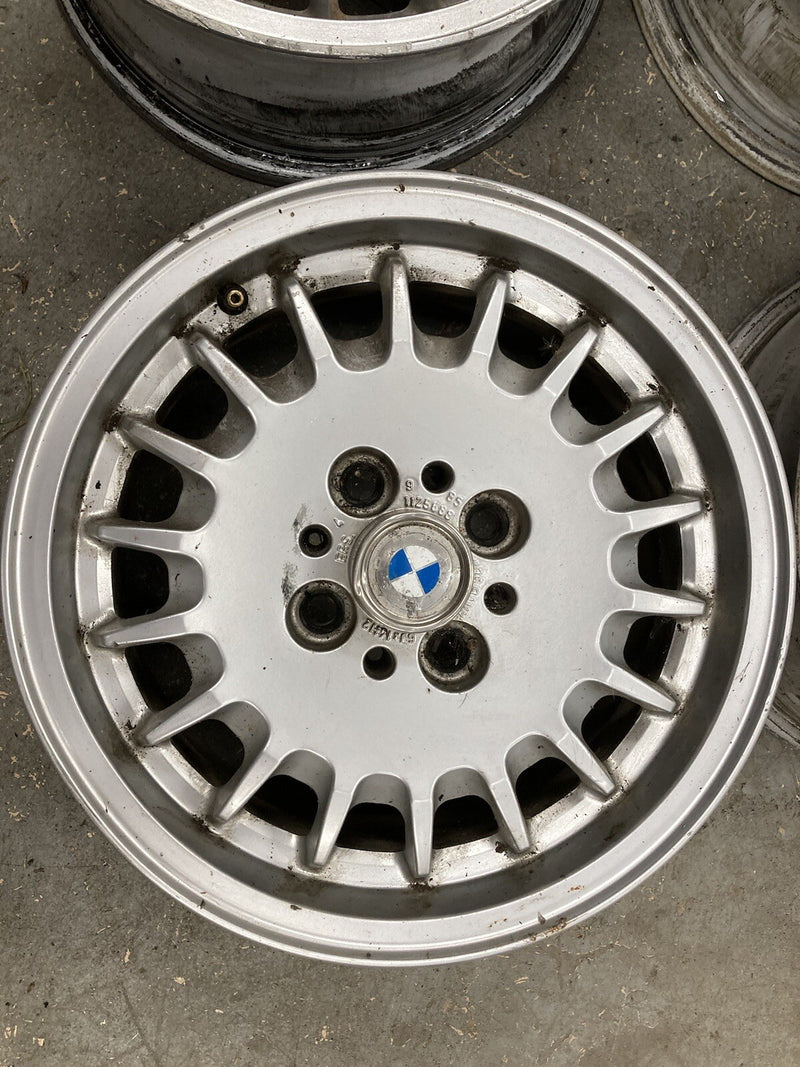 46764906