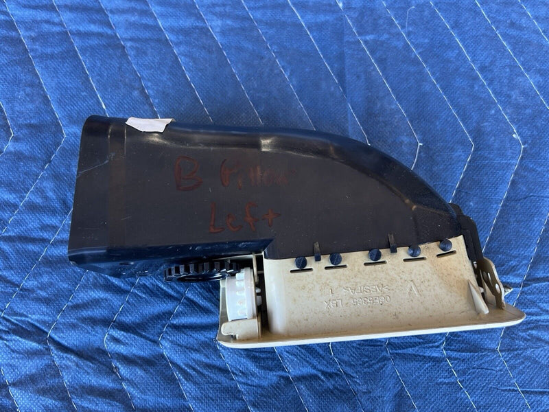 44093021