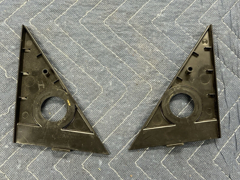 43770773