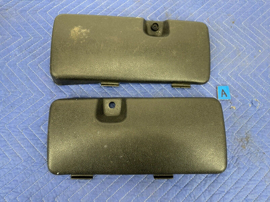 1975-1980 Volvo 240 242 244 Trunk Rear Tail Light Cover Pair L & R OEM #3837E