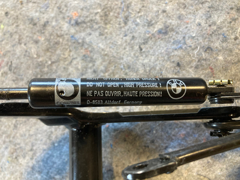 46763039