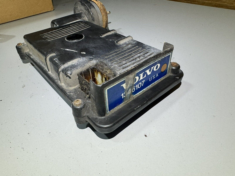 1986-1988 Volvo 240 B230 2.3L EZK Ignition Control Unit Computer 1346107 #3339E