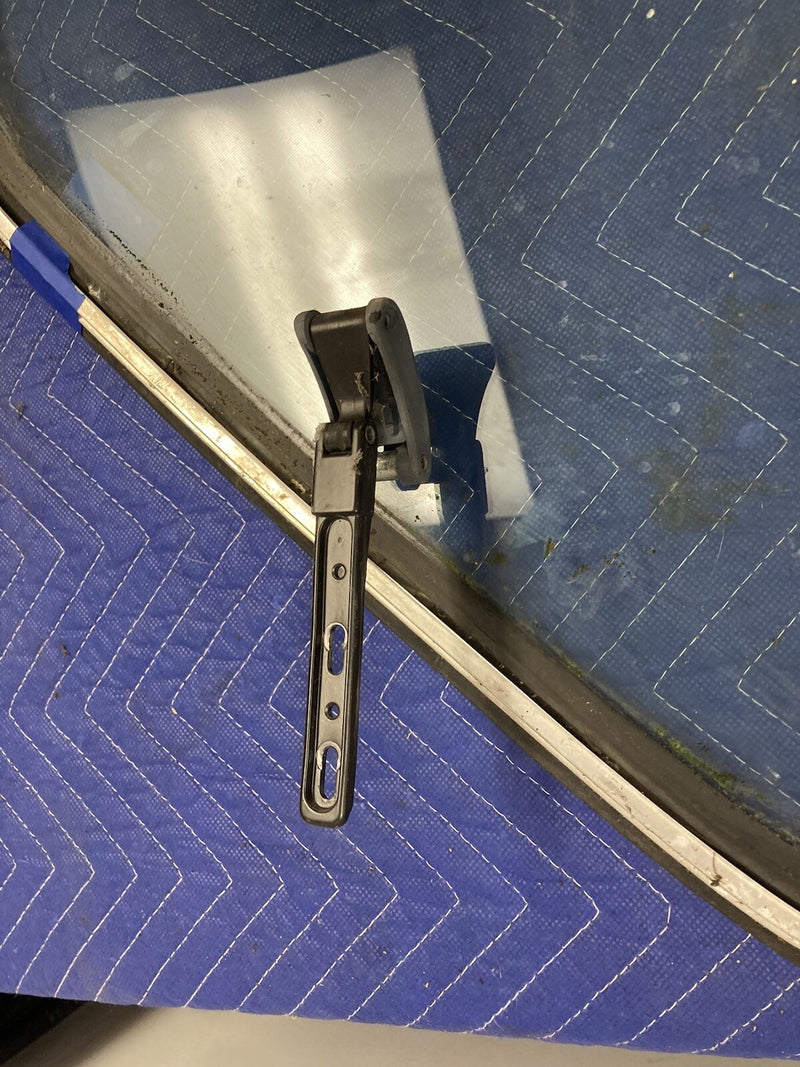 46767886