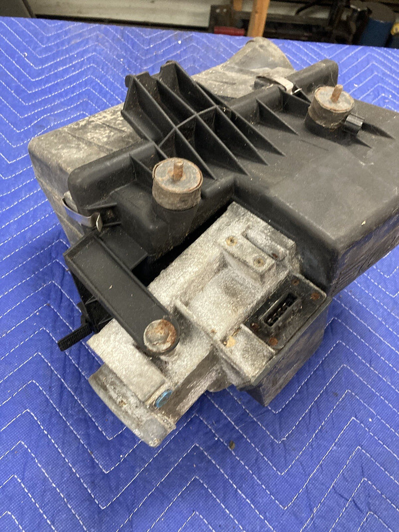 46764887