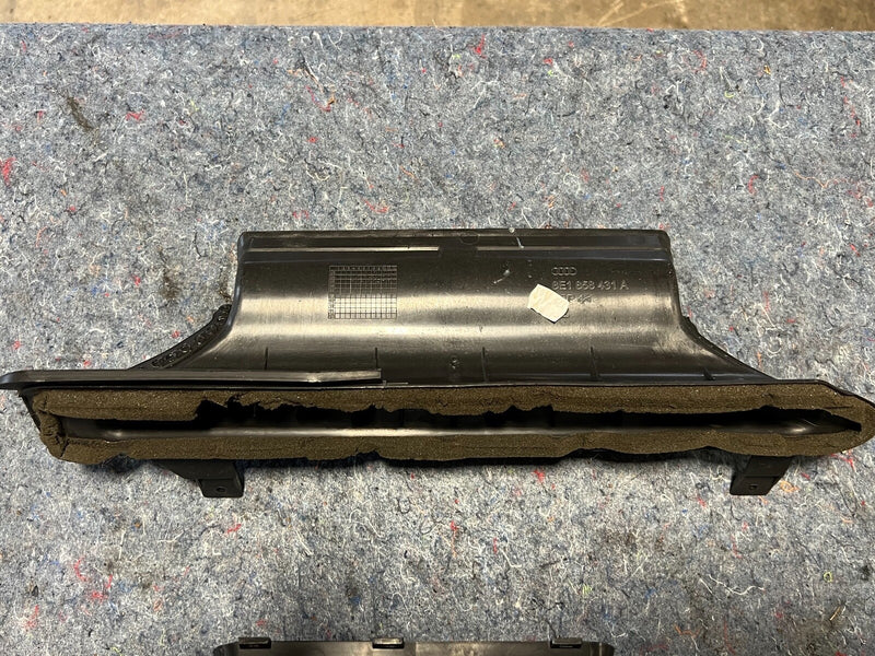 46762593