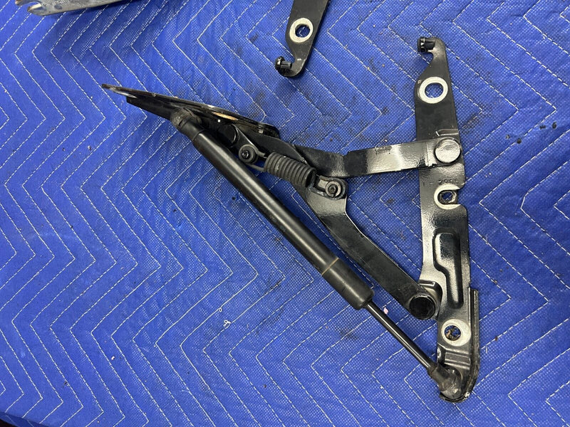 2006-2010 VW Jetta 2.5L Trunk Deck Hatch Hinge LH RH Pair 1K5827301A OEM #122MC