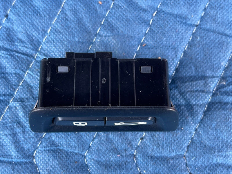 43770569