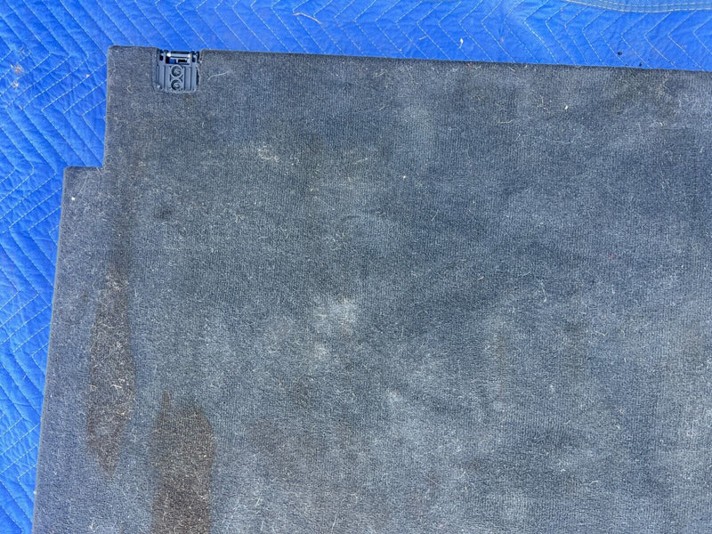 43771118