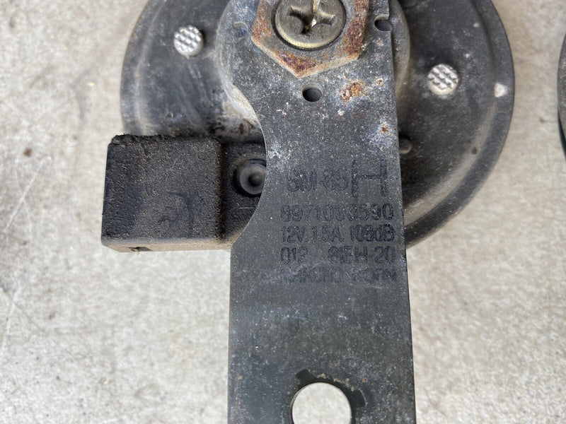 46762989