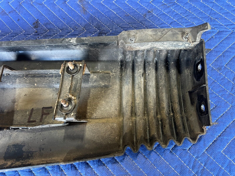 1984-1989 Volvo 740 760 R & L Front Bumper Accordion Insert 1125-02 OEM #1680EM