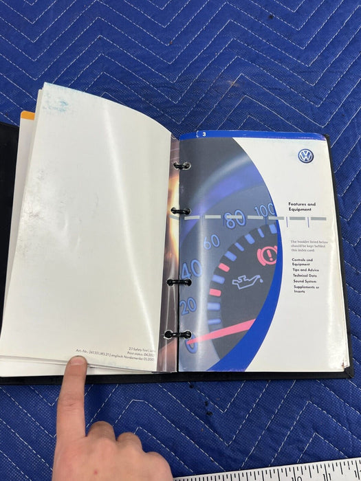 2006-2010 VW Jetta 2.5L Owner's Manual Guide Book w/Black Case OEM #166MC