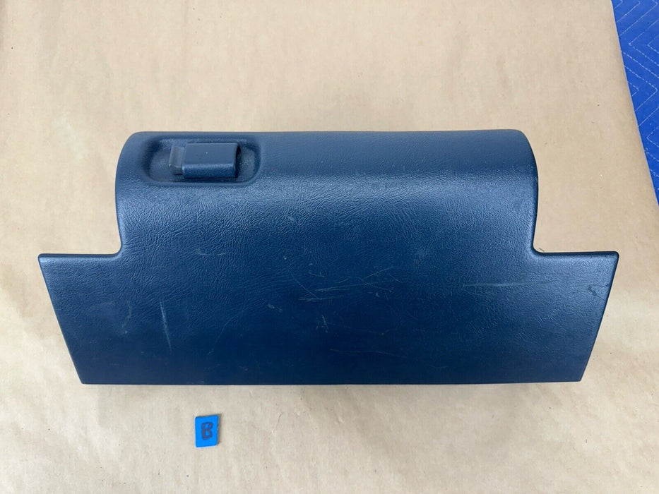 1995-1999 Chevy GMC Silverado Sierra Blue Glove Box Assembly 15991692 #3450EJ