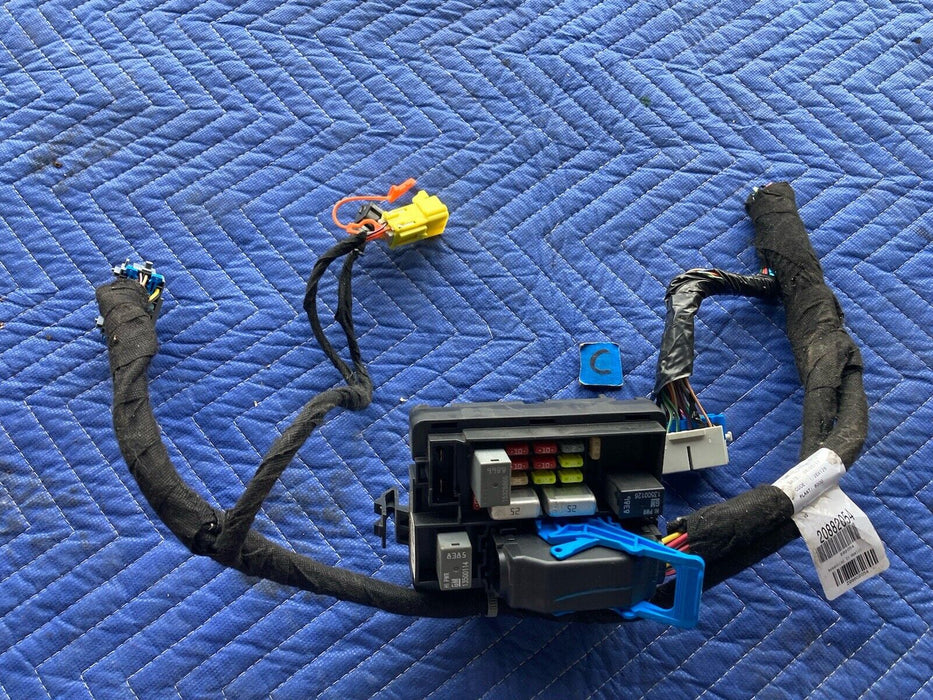 2006-2016 Chevy Impala GM Wiring Harness And Fuse Box 20882054 OEM #3184M