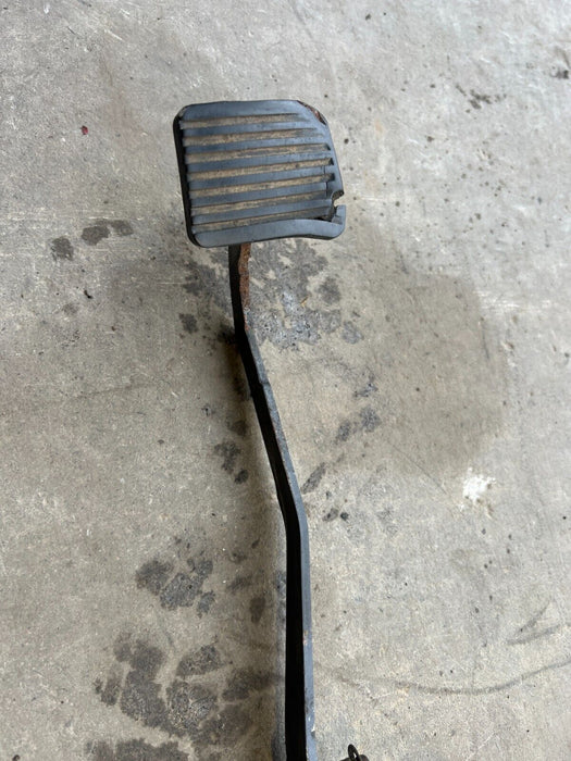 1983-1985 Porsche 944 Clutch Pedal Assembly Lever OEM #1851EM