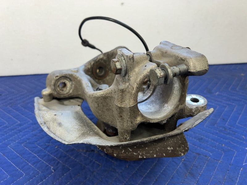 1997-2003 BMW E39 525i 528i 530i Front Driver Left LH Hub Assembly OEM #559M