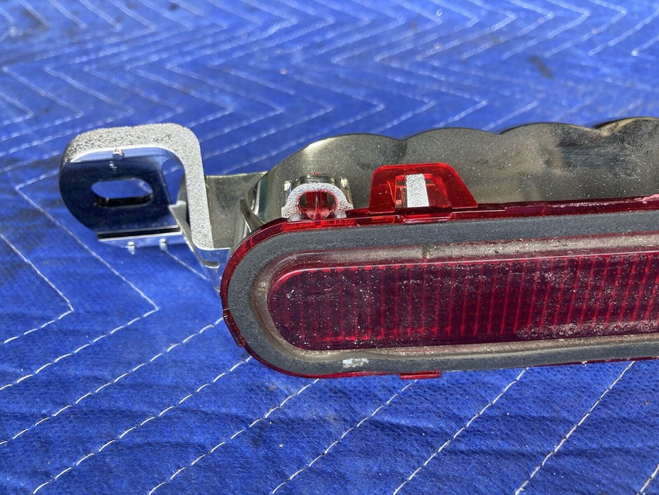 2006-2016 Chevy Impala GM Rear Center Third Brake Light  15794273 OEM #3126M