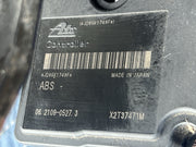 46988569