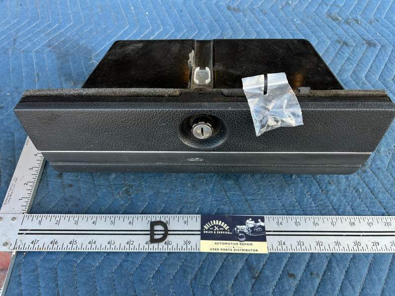 47053255