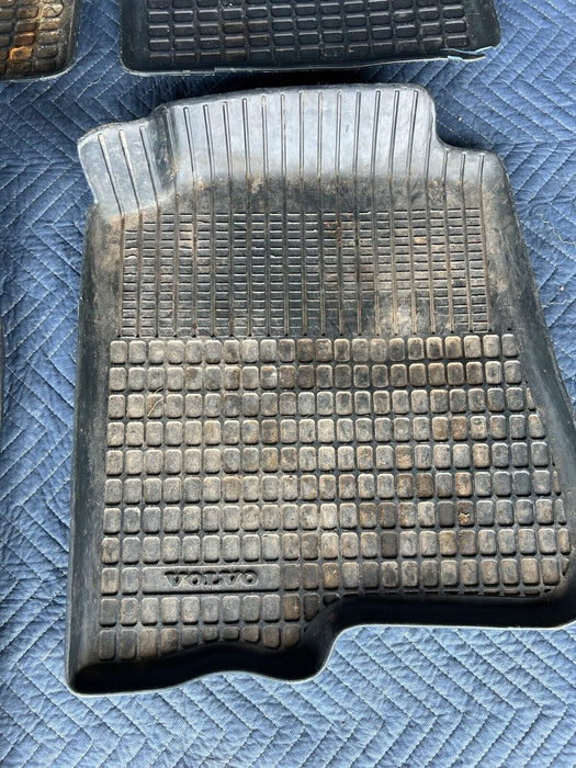 1986-1993 Volvo 240 244 245 Set 4 Honeycomb Molded Floor Mat All Weather #3639E