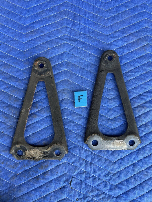 1986-1993 Volvo 240 244 245 Rear Axle To Subframe Brace Pair Torque OEM #3750E