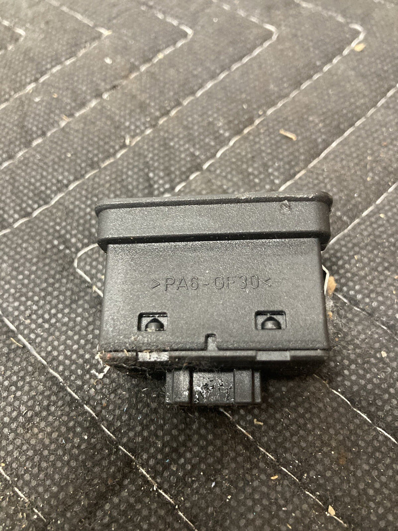 46761984