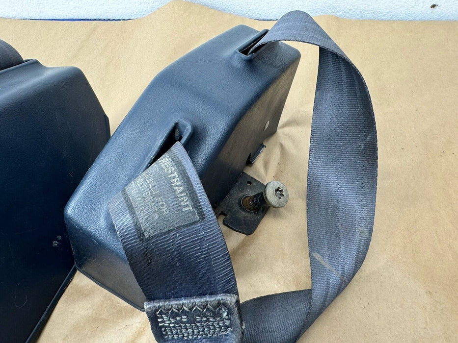 1988-1998 Chevy GMC C/K Truck Seat Belt Retractor L & R Pair Blue OEM #3464EJ