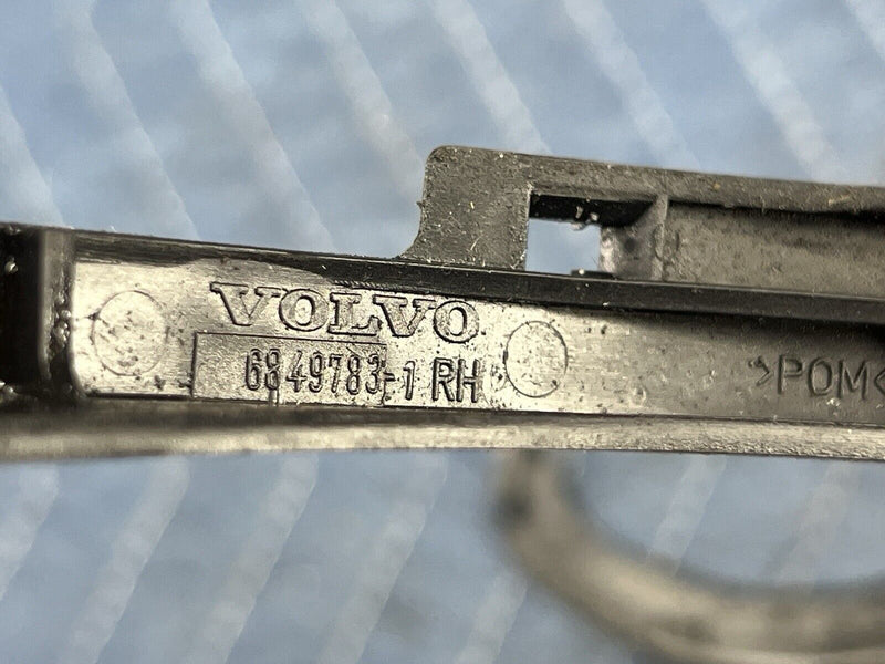 43770464