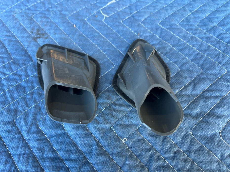 1997-2001 Lexus ES300 Front Dash Left Right End Defrost Vent Pair OEM #1916EM