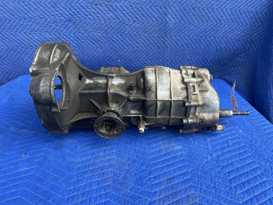 Porsche 911 Transmission 5 Speed 13/68 901/05 # 3282044 9105 OEM #3610E