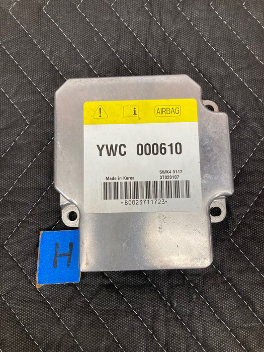 1998-2005 Land Rover Freelander Safety Control Module Unit ywc000610 OEM #3038M