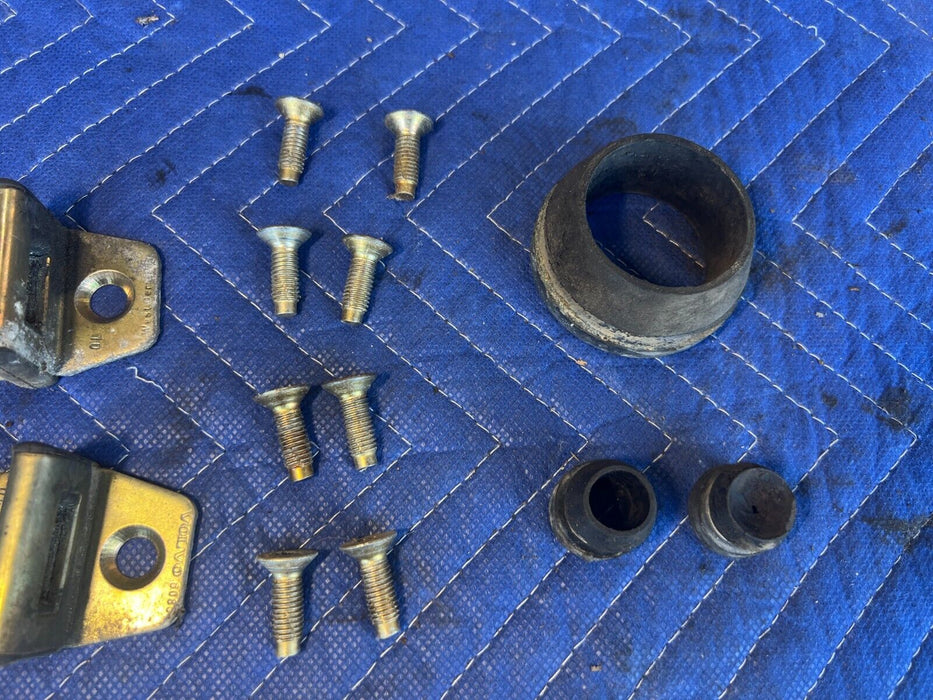 1984-1989 Volvo 740 760 Sedan Fuel Tank Filler Neck Grommets OEM #1736EM