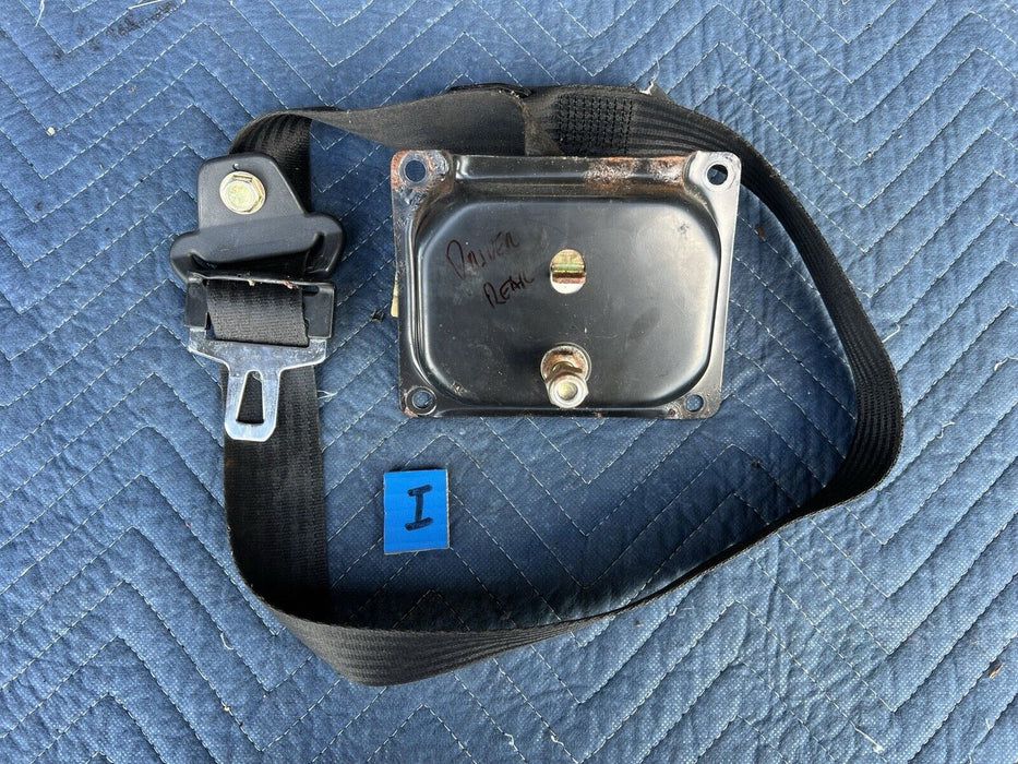 1986-1993 Volvo 240 245 Driver Rear Seat Belt Assembly Retractor OEM #3680E