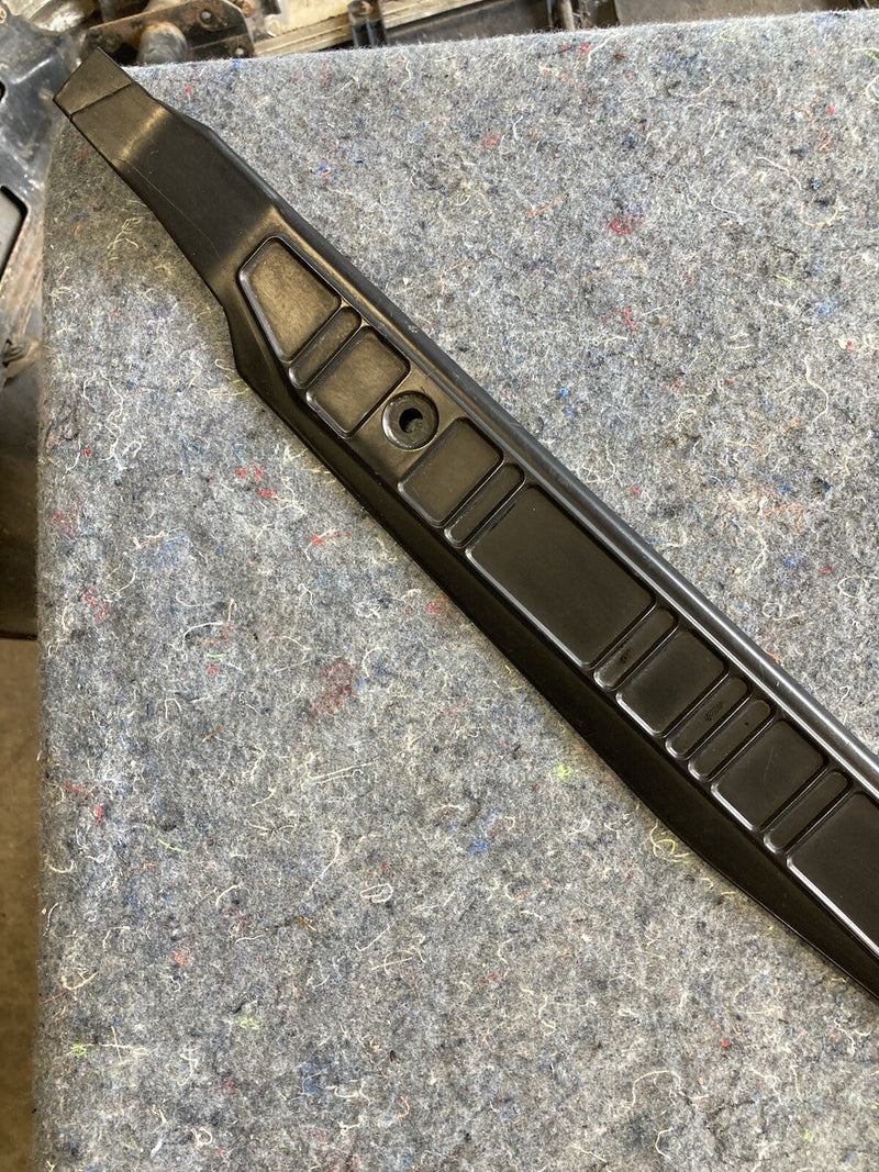 46762533