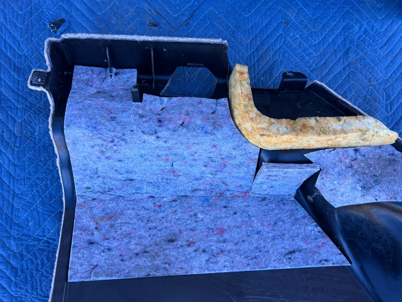 47077651