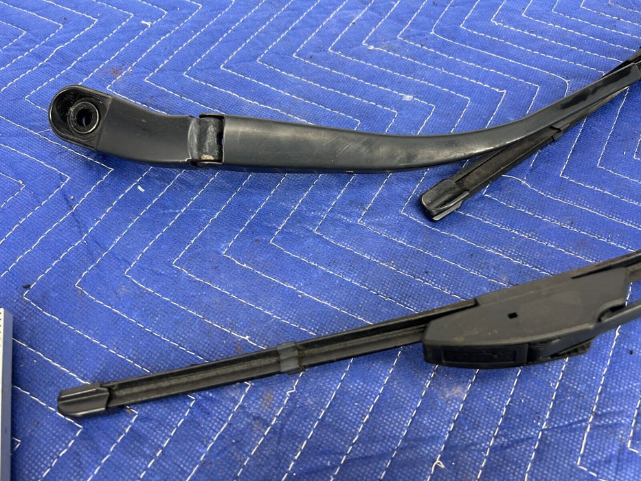 2006-2010 Hummer H3 Left & Right Windshield Wiper Blade Arm Pair Set OEM #1437EM