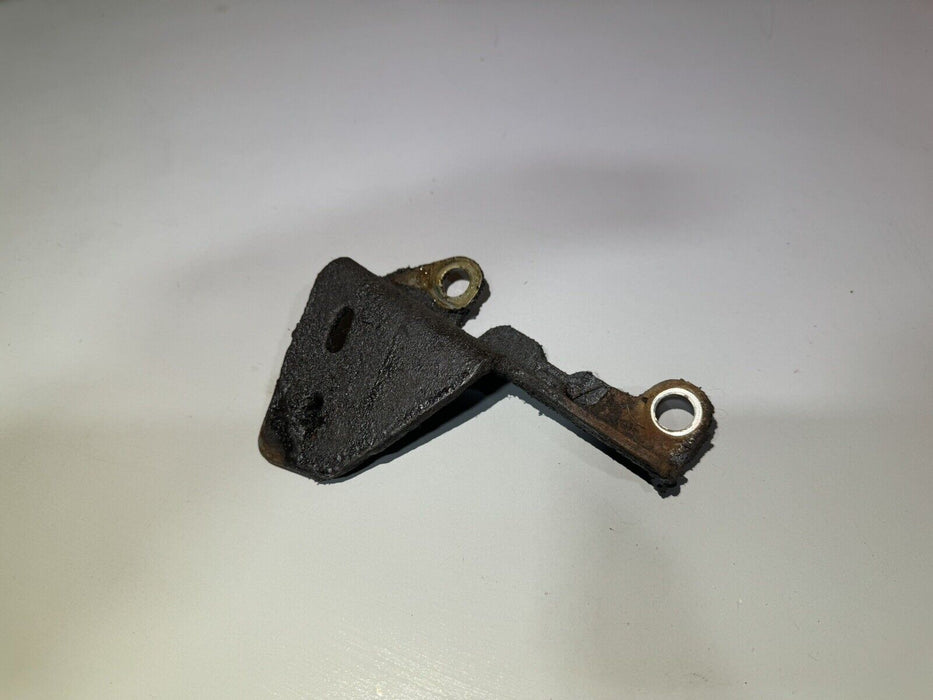 1986-1993 Volvo 240 B230 AW70 AW71 Automatic Transmission Line Bracket #3340E