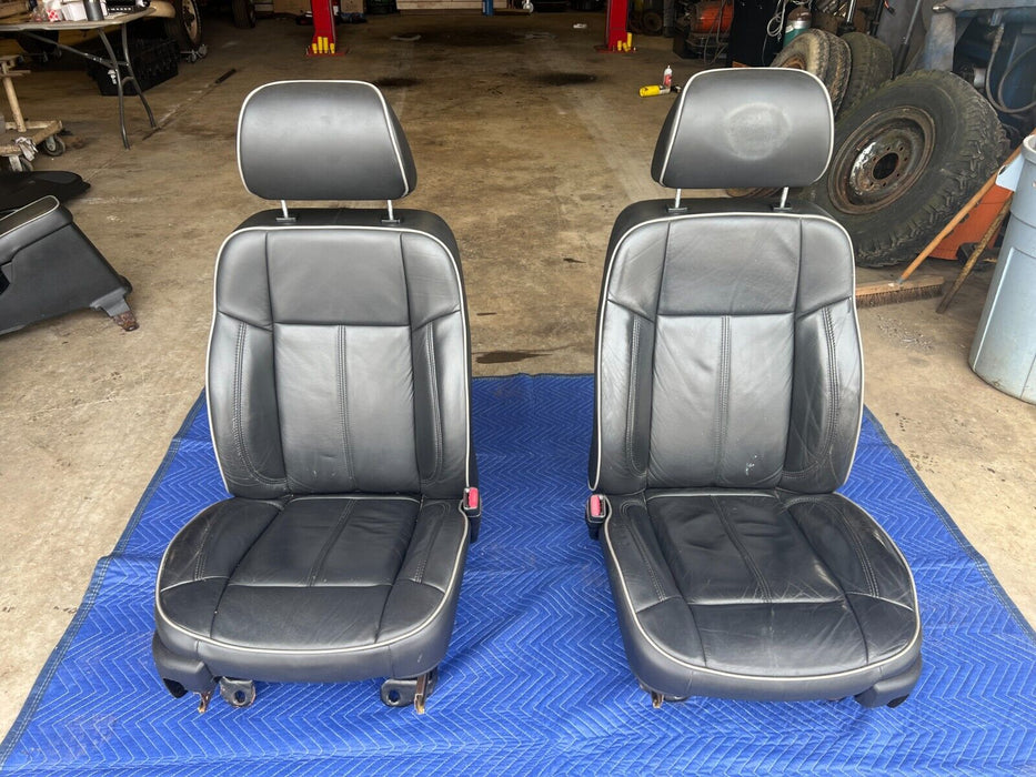 2006-2010 Hummer H3 Left & Right Black Leather Premium Seat Pair OEM #1395EM