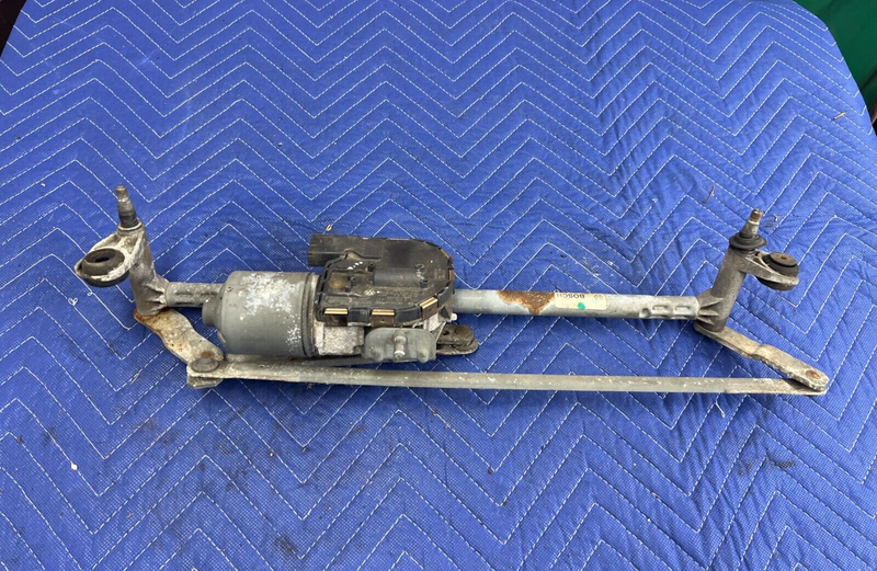 2006-2010 VW Jetta 2.5L Windshield Wiper Motor Transmission Linkage OEM #123MC