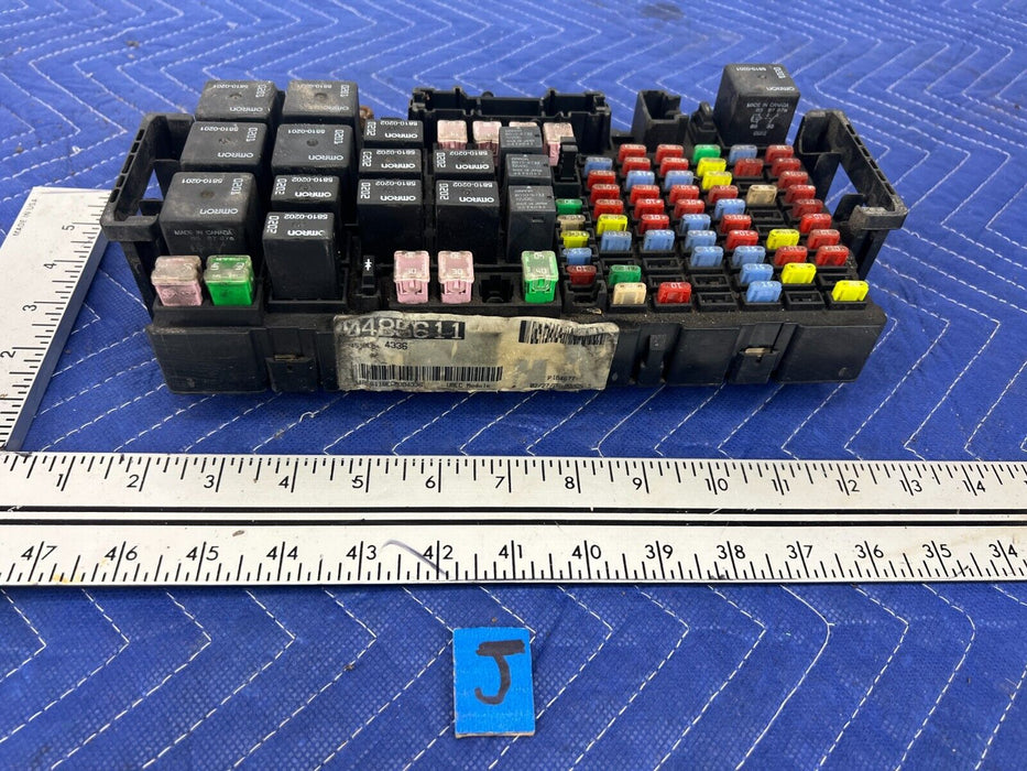 2006-2010 Hummer H3 Front Engine Fuse Relay Box Control 15844336 OEM #1460EM