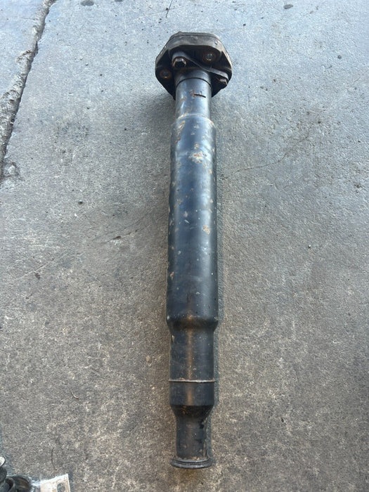 2011-2013 BMW X5 X5M E70 Front to Rear Center Driveshaft Assembly OEM #1970EM