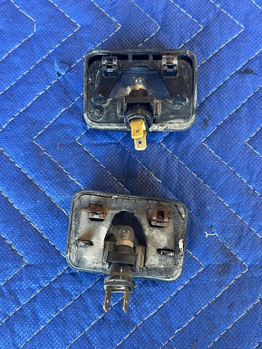 1984-1989 Volvo 740 760 Sedan License Plate Light Assembly Pair OEM #1730EM