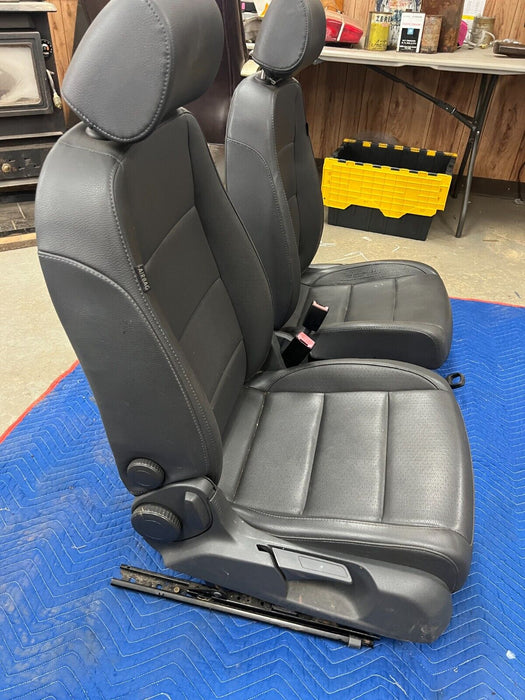 2006-2010 VW Jetta 2.5L Driver Passenger LH RH Leather Cushion Seat Set OE#141MC